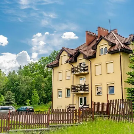 Vacationclub - Komuny Paryskiej 30 3 *