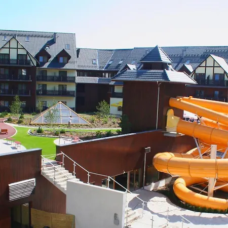 Vacationclub - Komuny Paryskiej 30 3 * 카르파츠