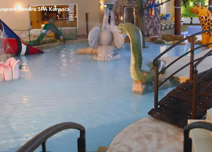 Vacationclub - Komuny Paryskiej 30 3 Apartment